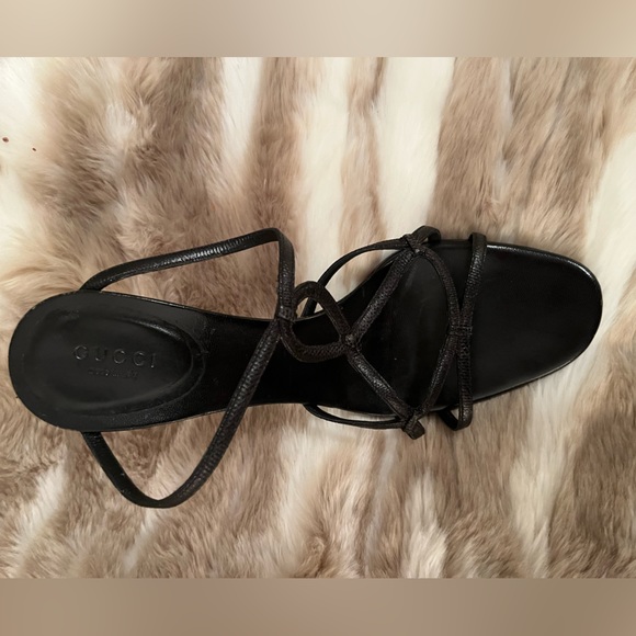Stunning and ultra sexy Gucci black stiletto snakeskin sandals. - Picture 3 of 5